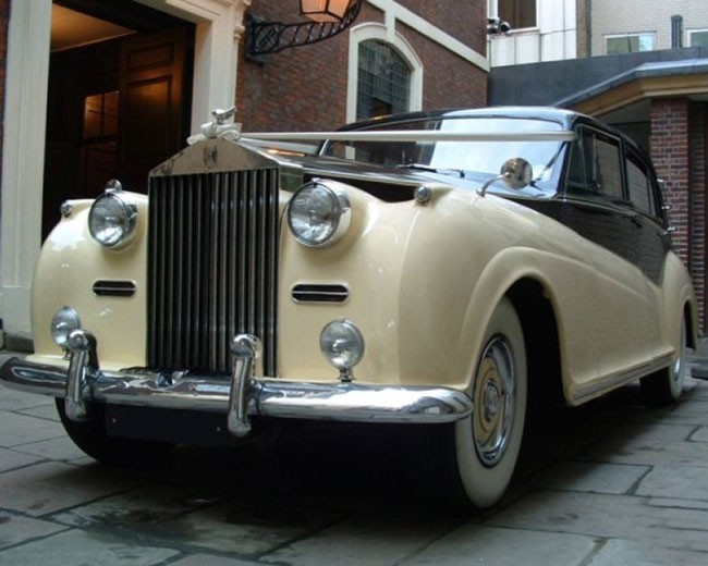 Classic Wedding Cars image 19