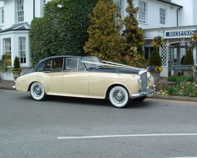 Classic Wedding Cars image 19