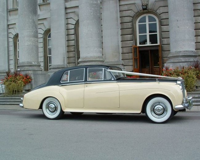 Classic Wedding Cars image 19