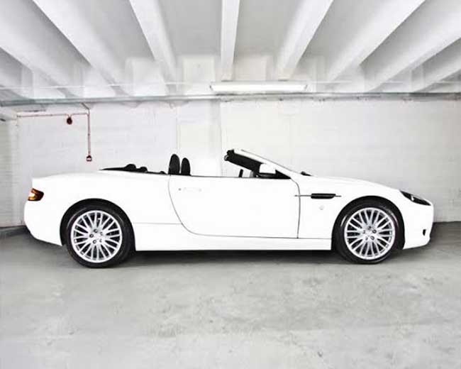 Modern Wedding Cars image 18