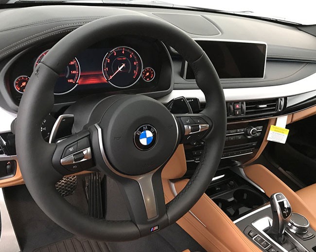 Modern Wedding Cars image 18